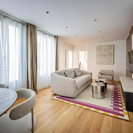 Saint Germain Des Pres - 2 Bedrooms - Renovated * 巴黎