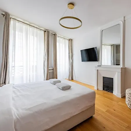 Saint Germain Des Pres - 2 Bedrooms - Renovated * 巴黎